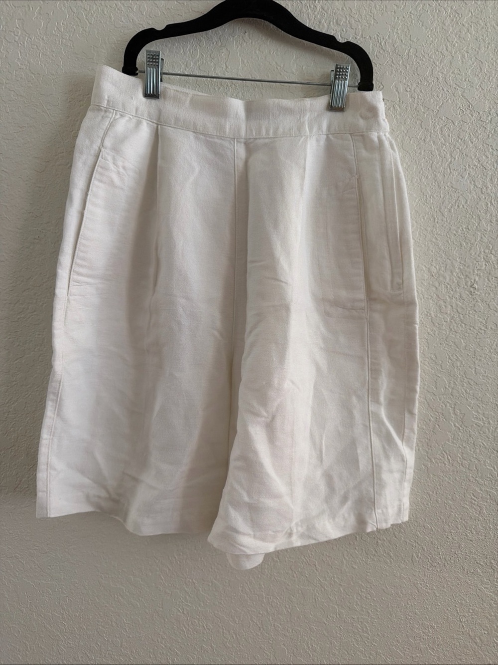 Women’s White Bermuda Shorts - Tailored Casual Style